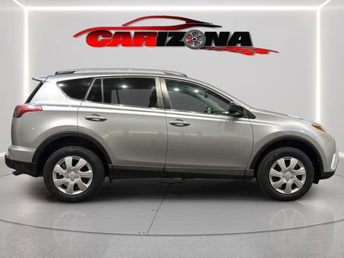 Used 2016 Toyota RAV4 LE image 11