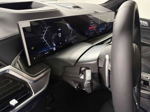 New 2026 BMW X7 M60i image 15