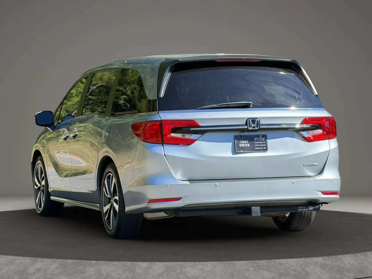 Used 2023 Honda Odyssey Touring image 6