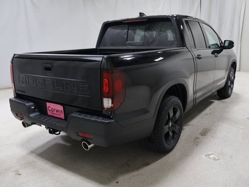 New 2026 Honda Ridgeline Black Edition image 4