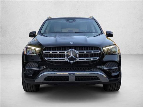 Used 2024 Mercedes-Benz GLE 350 4MATIC image 2