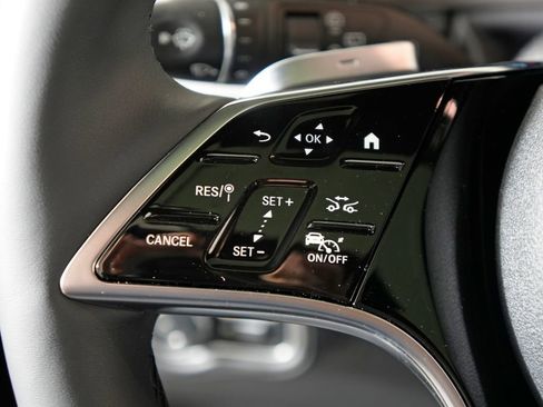 New 2026 Mercedes-Benz G 550 image 18
