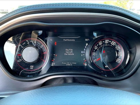 Used 2022 Dodge Challenger R/T w/ Plus Package image 10