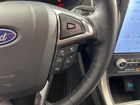 Used 2024 Ford Edge SEL AWD/4WD image 17