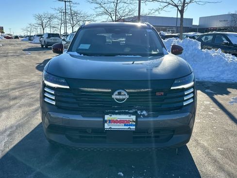 New 2025 Nissan Kicks SR image 7