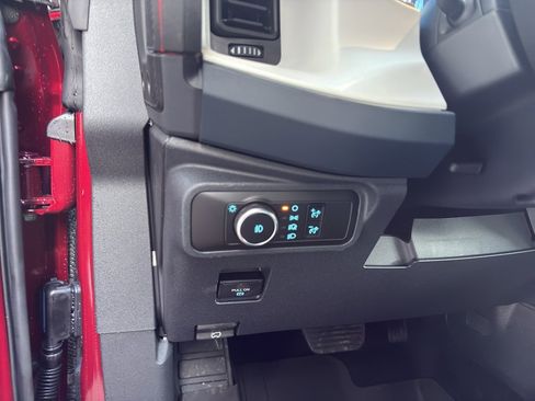 New 2025 Ford Bronco Heritage Edition image 18