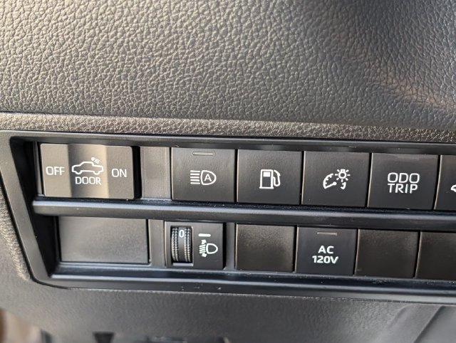 Used 2024 Toyota Tundra Limited w/ Power Package AWD/4WD image 23