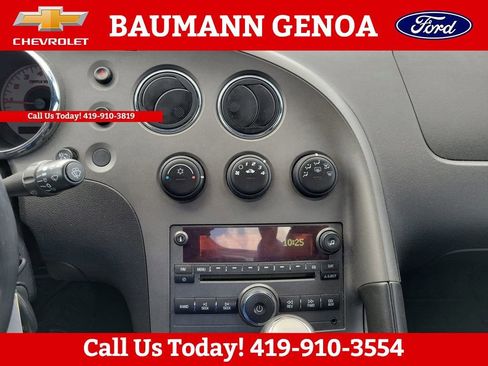 Used 2006 Pontiac Solstice Convertible w/ Premium Package RWD image 24