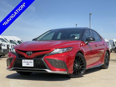 Used 2021 Toyota Camry XSE w/ Navigation Package image 2