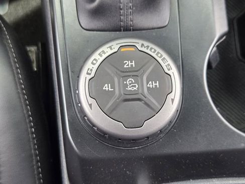 Certified 2025 Ford Bronco Outer Banks AWD/4WD image 27