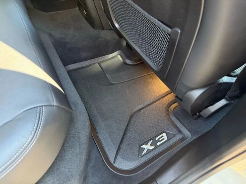 Used 2022 BMW X3 xDrive30i w/ Premium Package 2 image 22