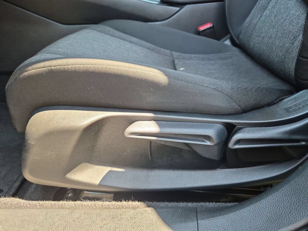 Used 2025 Honda Accord LX image 14