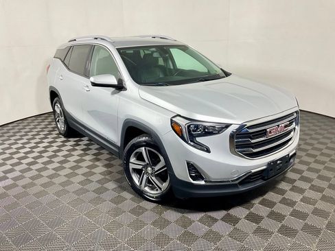 Used 2019 GMC Terrain SLT w/ Preferred Package AWD/4WD image 4