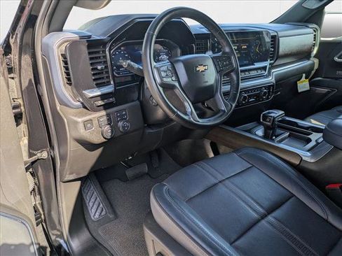 Used 2024 Chevrolet Silverado 1500 High Country w/ Technology Package image 10