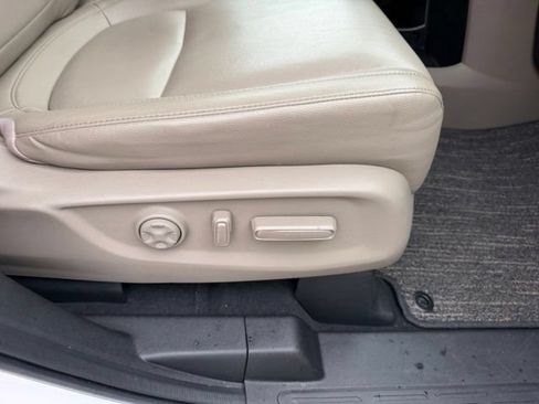 Used 2023 Honda Odyssey Touring image 31