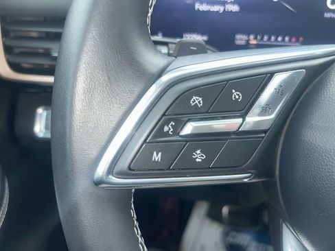 Used 2025 Buick Envision Sport Touring image 25