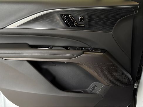 New 2026 Cadillac Lyriq Sport AWD/4WD image 20