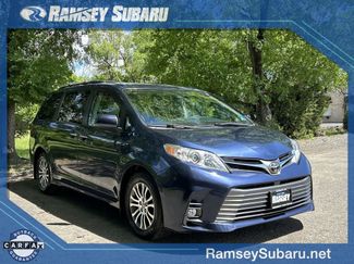 Used 2018 Toyota Sienna XLE FWD video 1