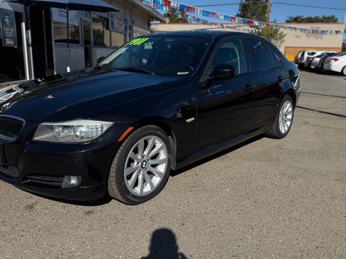 Used 2011 BMW 328i Sedan image 3