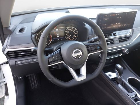 New 2025 Nissan Altima 2.5 SV w/ SV Premium Package image 10