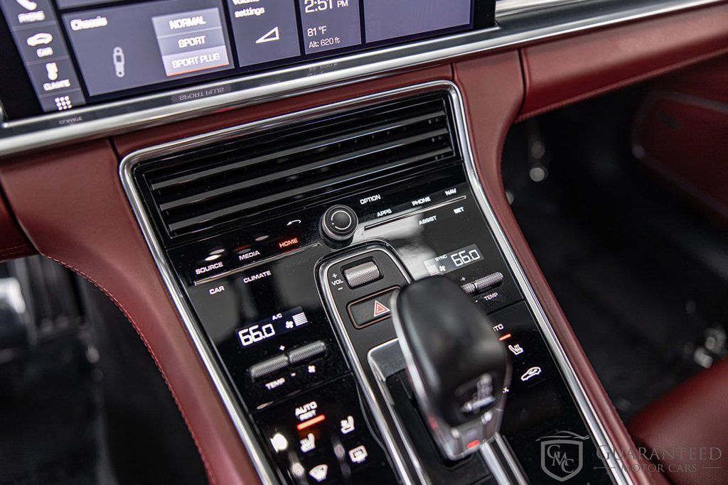 Used 2020 Porsche Panamera GTS AWD/4WD image 30