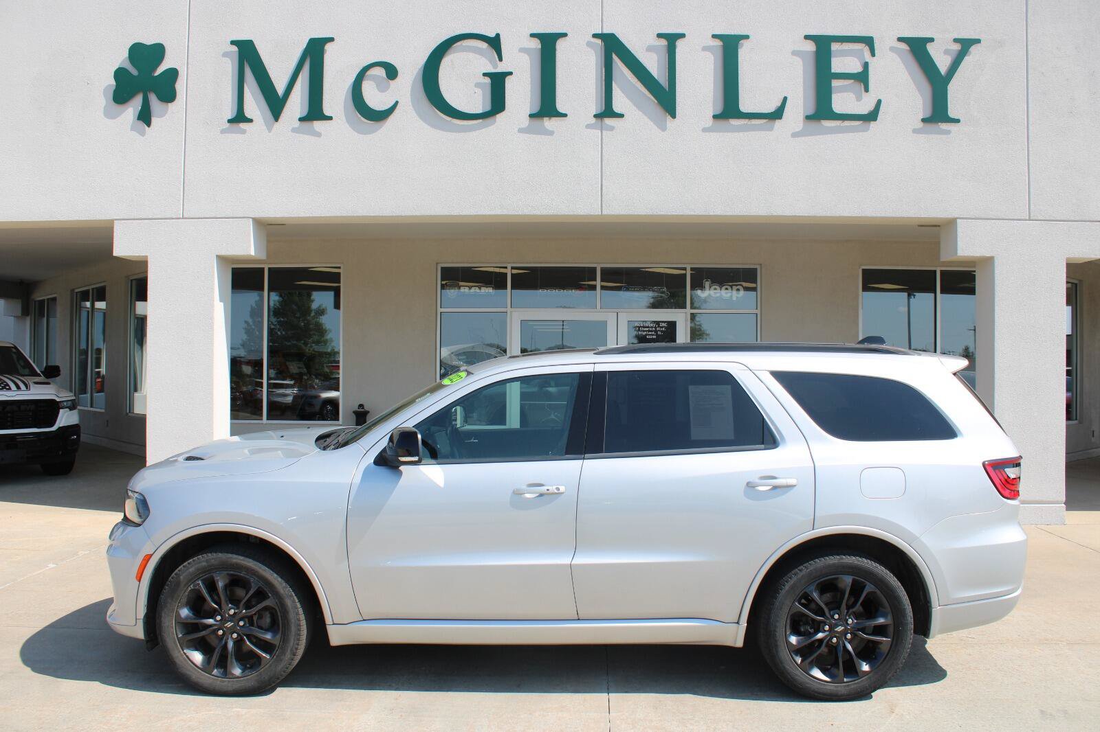 Used 2023 Dodge Durango GT AWD/4WD image 1