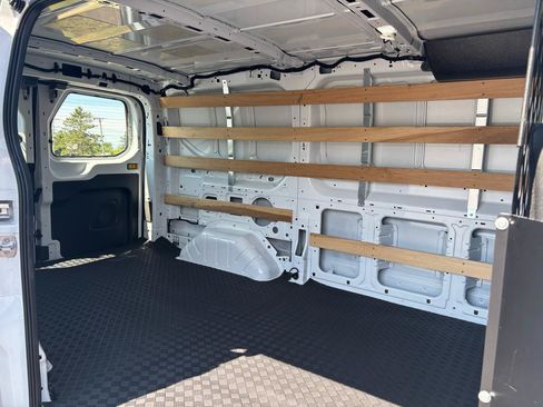 Used 2025 Ford Transit 250 Low Roof w/ Exterior Upgrade Package RWD image 12