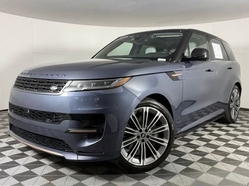 Used 2025 Land Rover Range Rover Sport Dynamic SE AWD/4WD image 1