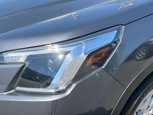 Certified 2023 Subaru Forester image 7