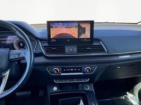 Used 2022 Audi Q5 2.0T Premium Plus w/ Premium Plus Package image 6