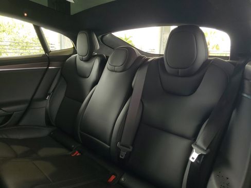 Used 2021 Tesla Model S Long Range image 7