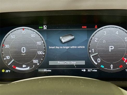 Used 2025 Land Rover Defender 110 S image 13