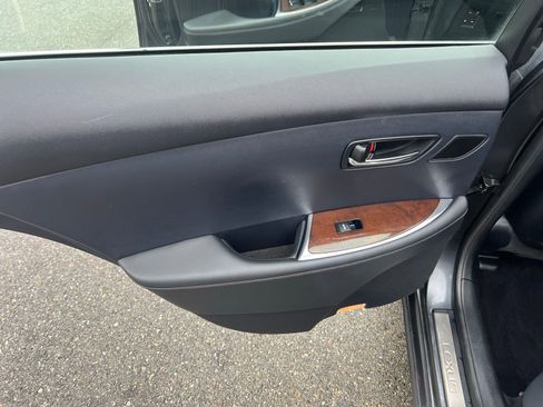 Used 2011 Lexus ES 350 image 25