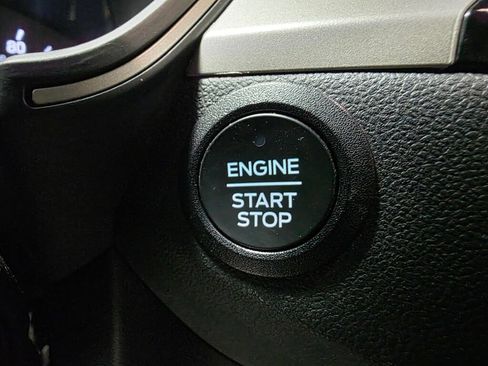Used 2022 Ford Escape SE AWD/4WD image 14