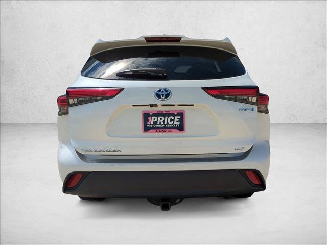 Certified 2020 Toyota Highlander XLE AWD/4WD image 7