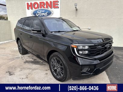 New 2025 Ford Expedition Platinum w/ Stealth Performance Package