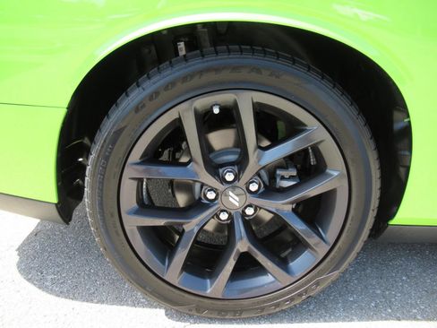 Certified 2023 Dodge Challenger R/T w/ Plus Package RWD image 8