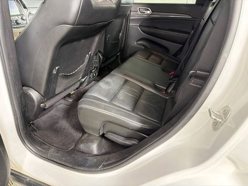 Used 2016 Jeep Grand Cherokee Limited w/ Trailer Tow Group IV image 22