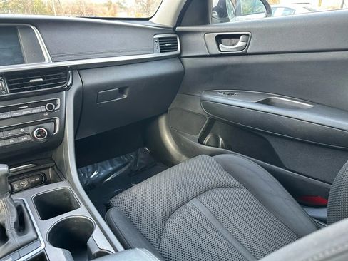 Used 2020 Kia Optima LX image 18