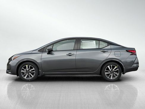 New 2025 Nissan Versa SV image 4