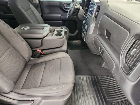 Used 2022 Chevrolet Silverado 1500 Custom Trail Boss AWD/4WD image 14