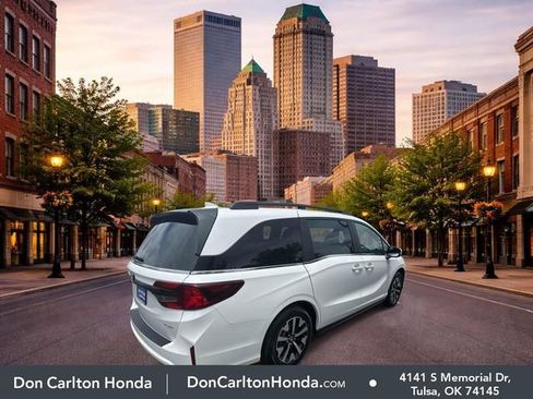 New 2026 Honda Odyssey EX-L image 4