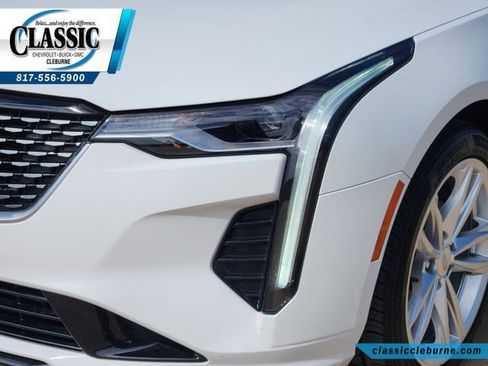 Used 2023 Cadillac CT4 Luxury w/ Cold Weather Package image 10