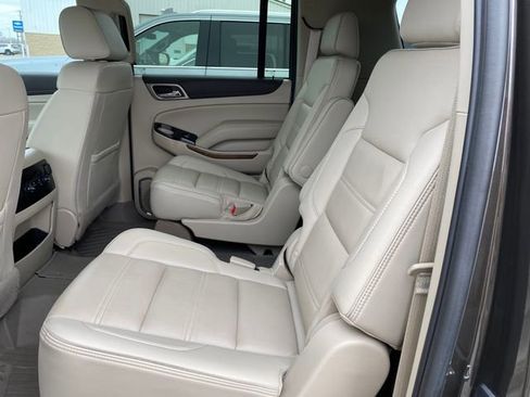Used 2020 GMC Yukon XL Denali image 11