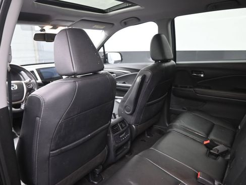 Used 2018 Honda Pilot EX-L image 12