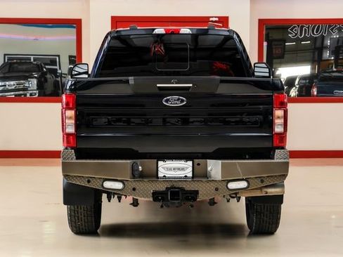 Used 2022 Ford F350 Lariat w/ Lariat Ultimate Package image 11