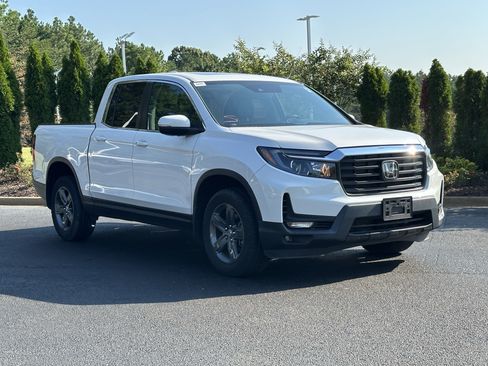 Used 2023 Honda Ridgeline RTL image 2