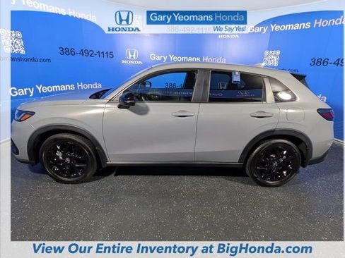 Certified 2025 Honda HR-V Sport image 10