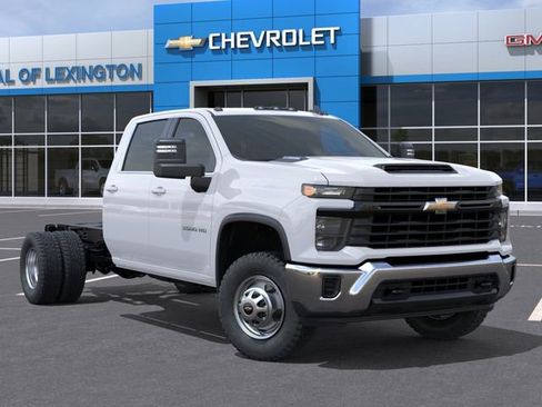 New 2026 Chevrolet Silverado 3500 W/T w/ WT Convenience Package AWD/4WD image 7