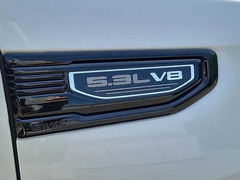 Used 2024 GMC Sierra 1500 Elevation w/ Elevation Premium Package AWD/4WD image 32
